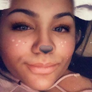 Meet your Posher, Carly